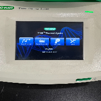 Bio-Rad T100 Thermal Cycler image 2